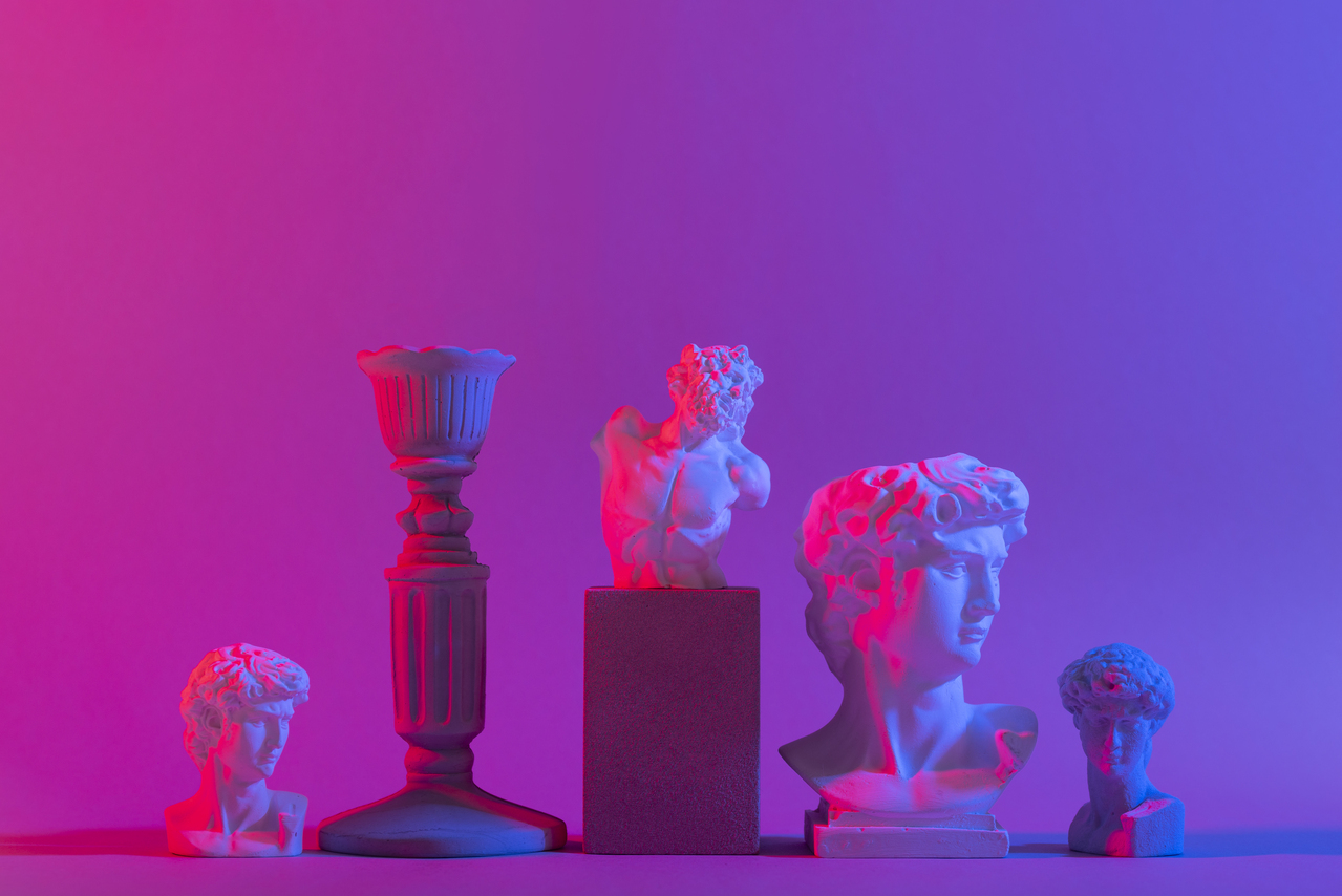 beautiful-roman-figure-carving.jpg